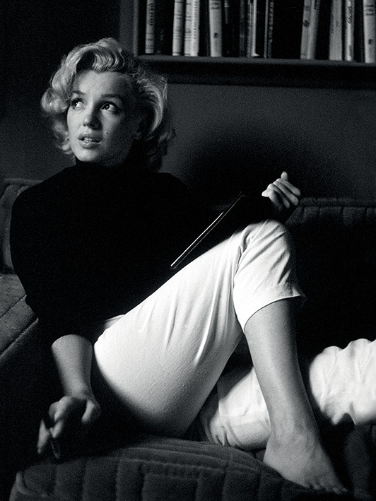 Time Life - Marilyn Monroe - Books -  READY FRAMED CANVAS - 30 x 40 cms